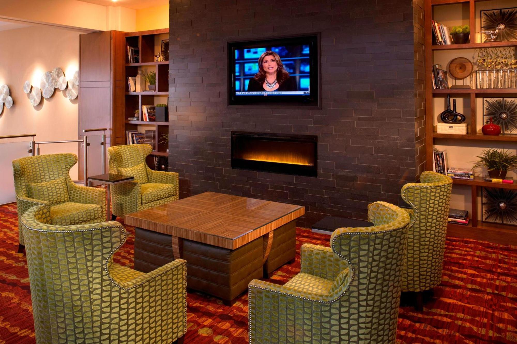 Hotel Detroit Marriott Troy Restaurante foto