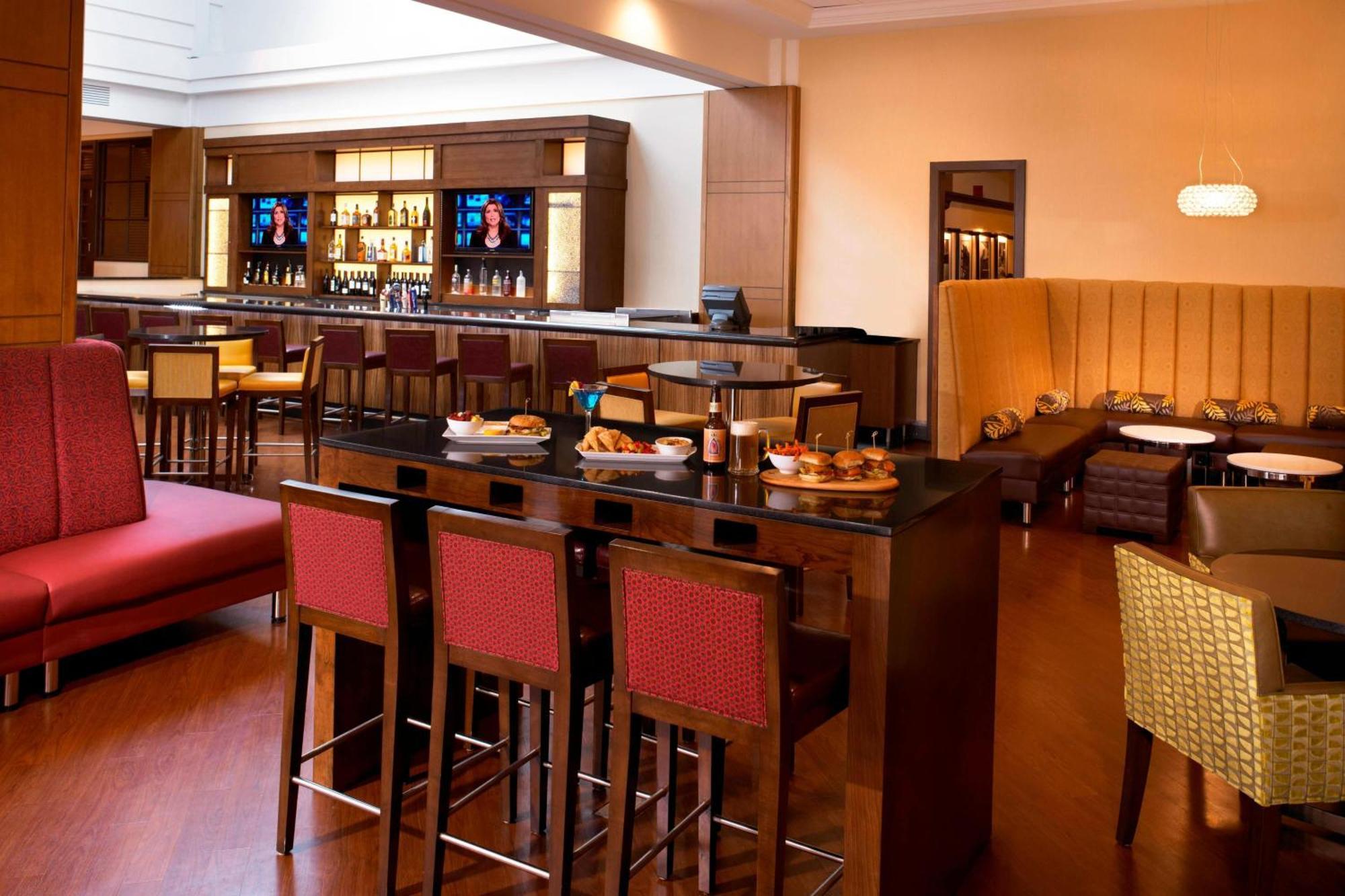 Hotel Detroit Marriott Troy Restaurante foto